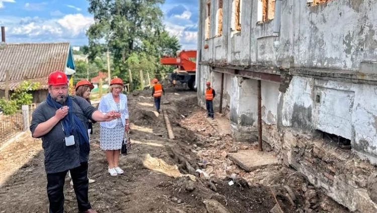В Белоруссии реконструируют здание легендарной Воложинской ешивы