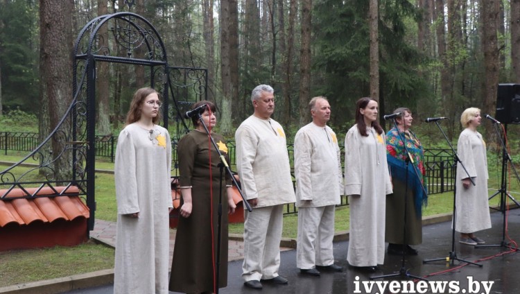 Митинг-реквием памяти Холокоста прошел в белорусском урочище Стоневичи