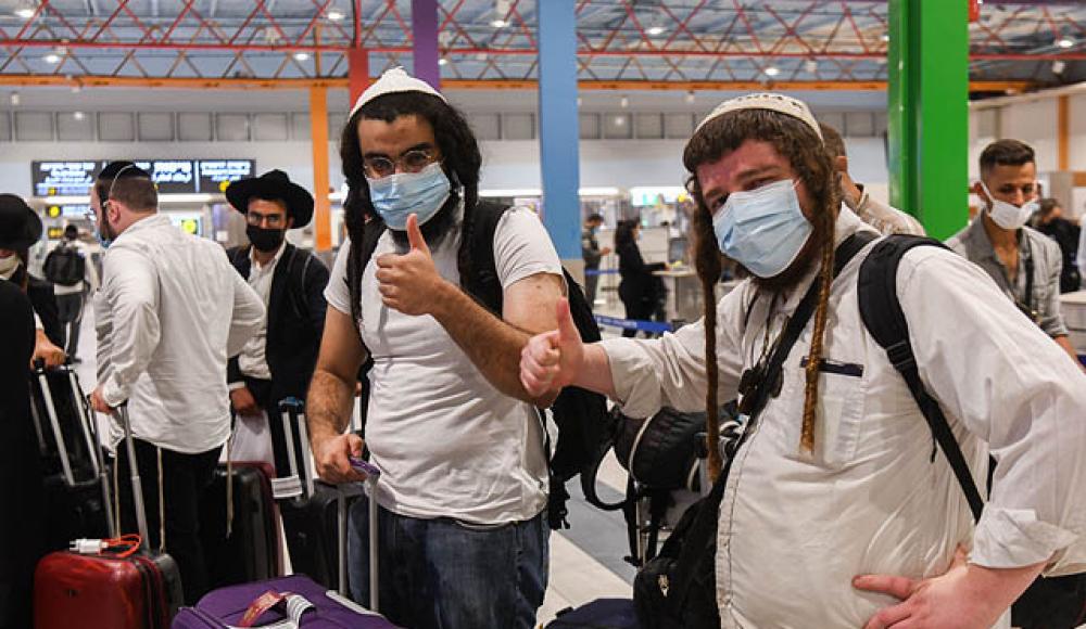 Около 2000 израильтян не могут вернуться из Умани из-за положительных тестов на коронавирус