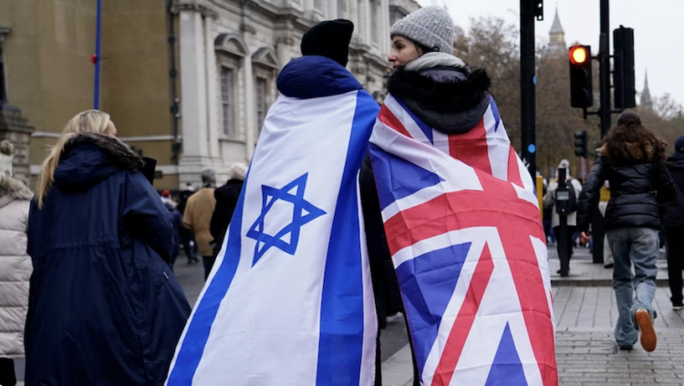 Опрос: почти половина британских евреев не исключает иммиграцию из-за роста антисемитизма