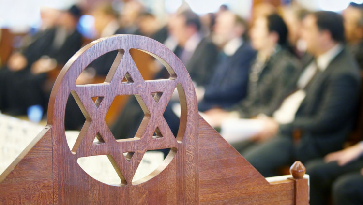 Почему иудаизм настолько отличается от всех других религий?