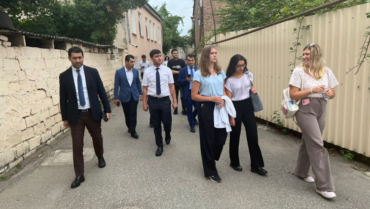 Представители молодёжных организаций Азербайджана посетили Красную Слободу