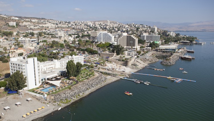 Минстрой Израиля и мэрия Тверии подписали договор о строительстве 7,5 тысяч квартир и модернизации инфраструктур