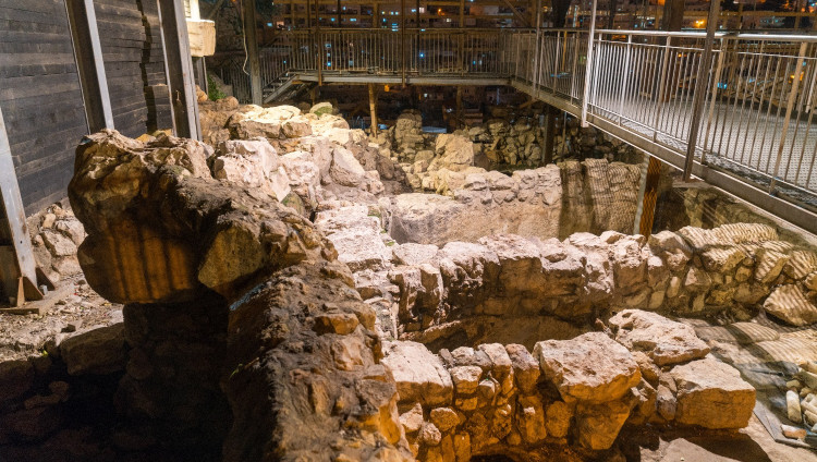 На раскопках в Иерусалиме обнаружены загадочные каналы