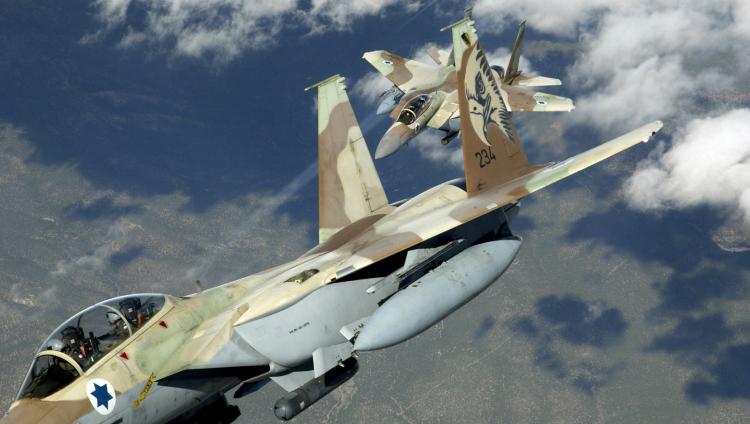 Авиация Израиля нанесла удар по позициям ХАМАС в секторе Газа 