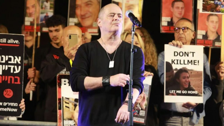 Скончался известный израильский певец, представлявший страну на Евровидении