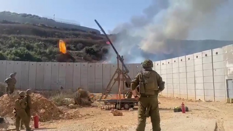 ЦАХАЛ использует против «Хезболлы» средневековые катапульты и луки с зажигательными стрелами