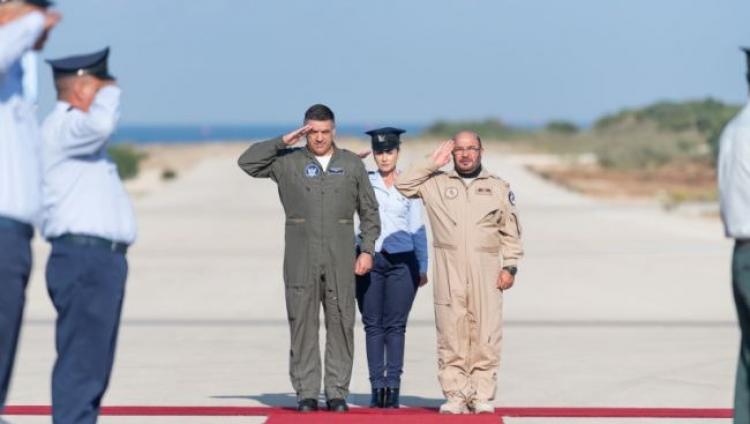 Командующий военной авиацией ОАЭ впервые посетил Израиль