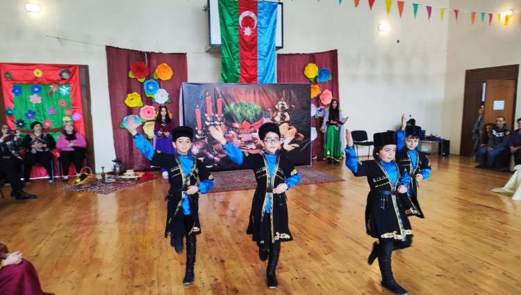 В школе «Хабад Ор-Авнер» Баку отметили Новруз