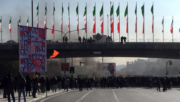Еврейская община Тегерана выступила в поддержку режима и осудила протесты