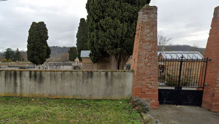 На кладбище в Тулузе осквернены могилы жертв Холокоста