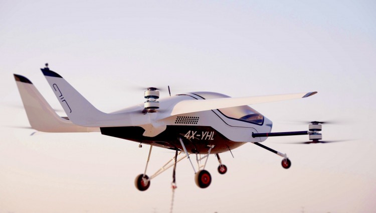 Израильская компания успешно провела испытания двухместного летающего электрокара Air One