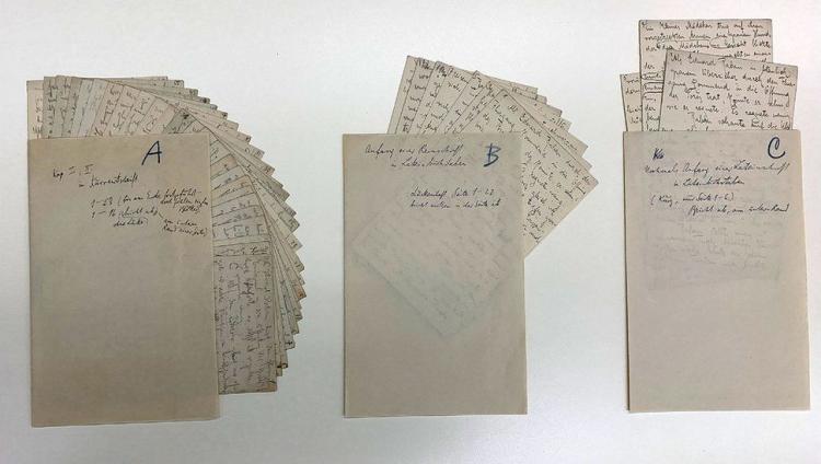 Национальная библиотека Израиля оцифровала письма и рукописи Франца Кафки