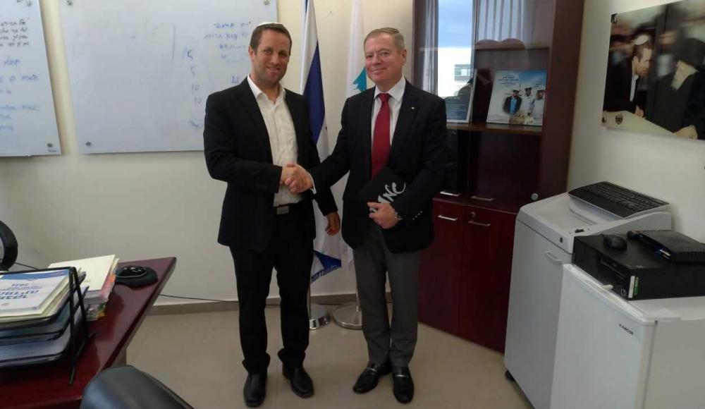 Украина выступила с инициативой разбить в Иерусалиме скверы памяти Праведников Мира и жертв Голодомора