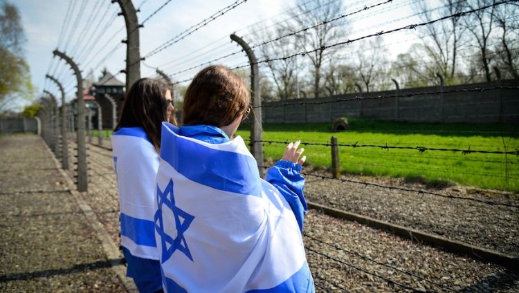 Министры образования Израиля и Польши обсудили возобновление поездок израильской молодежи к мемориалам Холокоста