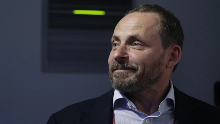 Аркадий Волож вернется на пост главы Yandex N.V. после продажи ею российского бизнеса