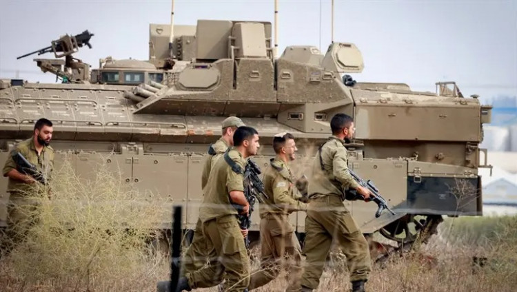 Данные опроса: 49% израильтян считают, что не следует торопиться с наземной операцией в Газе