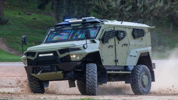 В Израиле представили новый легкий бронеавтомобиль StormRider