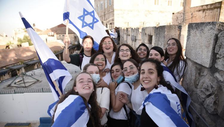ЦСБ Израиля: численность евреев мира вернулась к показателю 1925 года