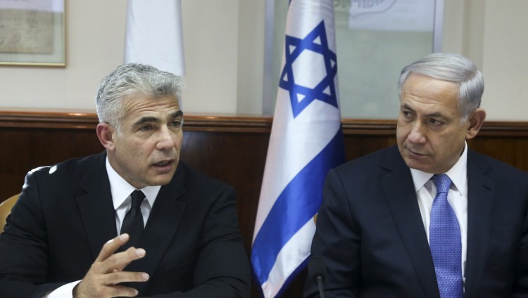 Лапид пригласил Нетаньяху на встречу