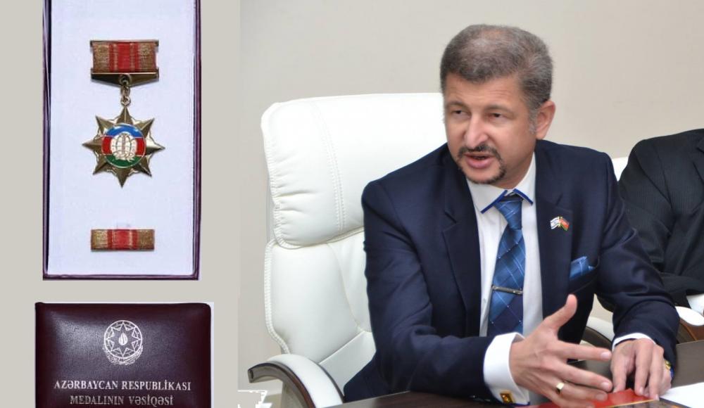 Шауль Симан-Тов награжден медалью Азербайджана «За заслуги в диаспорной деятельности» 