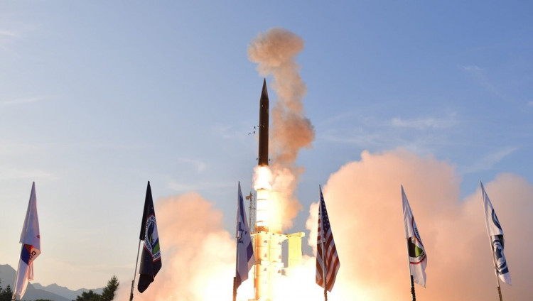 Израиль первым в истории сбил ракету в космосе