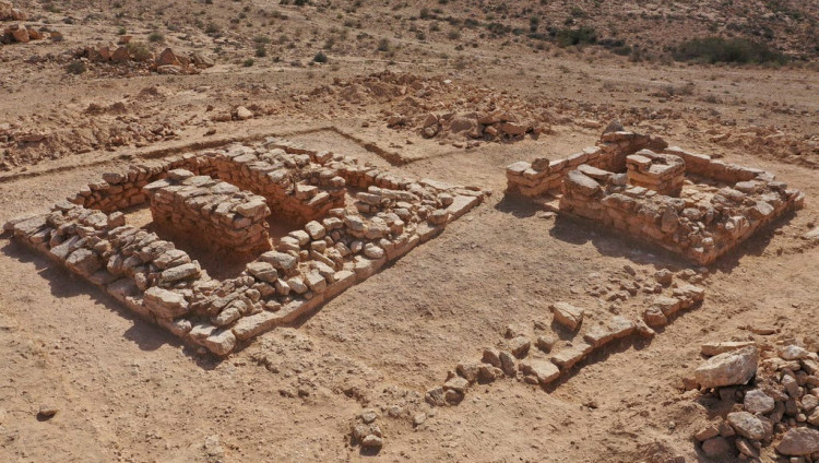 В пустыне Негев найдена гробница возрастом 2500 лет с захоронениями