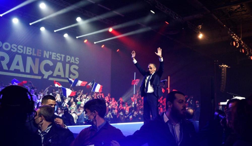 Кандидат в президенты Франции Земмур подвергся нападению на предвыборном митинге