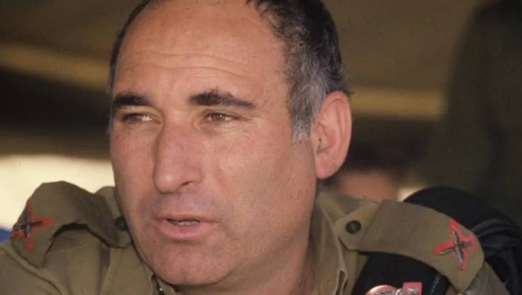 В Израиле умер герой Войны Судного дня Ами Палант 