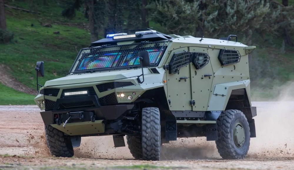 В Израиле представили новый легкий бронеавтомобиль StormRider