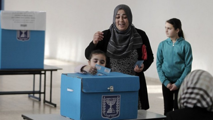 Опрос: больше половины израильских арабов испытывают чувство «общей судьбы» с евреями