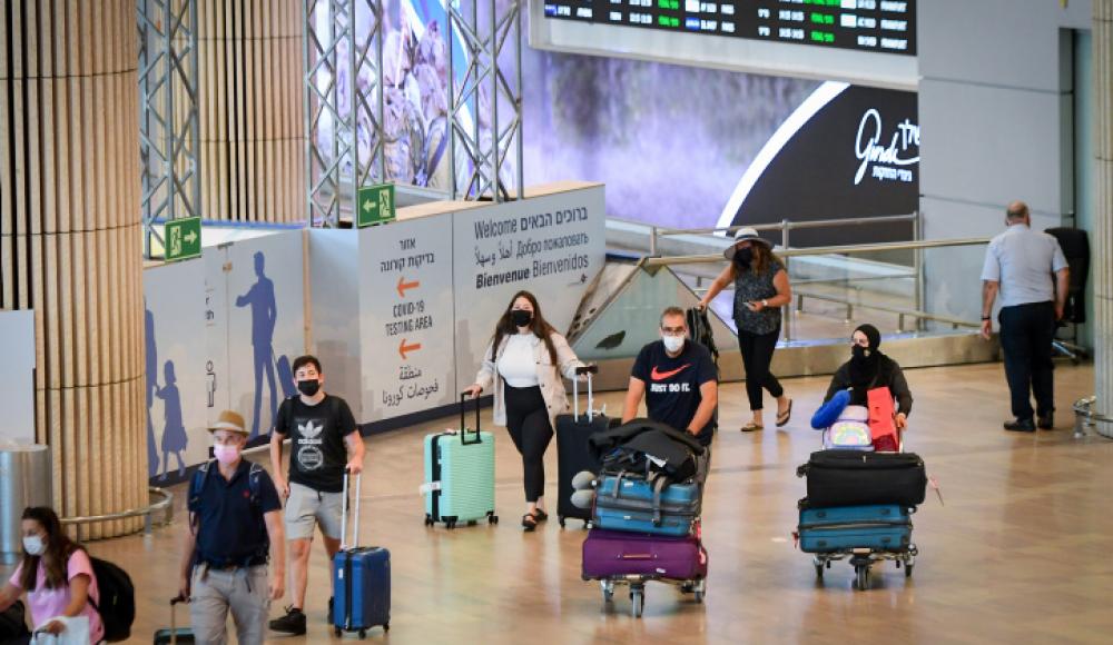Первые туристы из России смогут въехать в Израиль уже в октябре