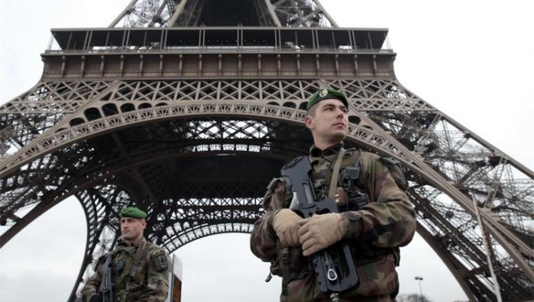 Исламистский теракт в Париже у Эйфелевой башни был связан с событиями в Газе
