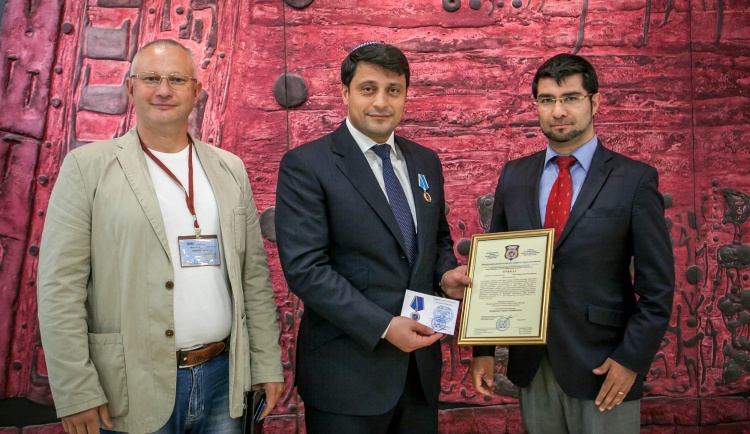 Герман Захарьяев награжден медалью за защиту прав человека