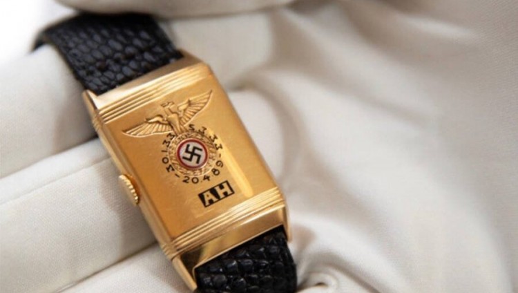 Часы Гитлера проданы с аукциона в США за $1,1 млн. Еврейские организации возмущены