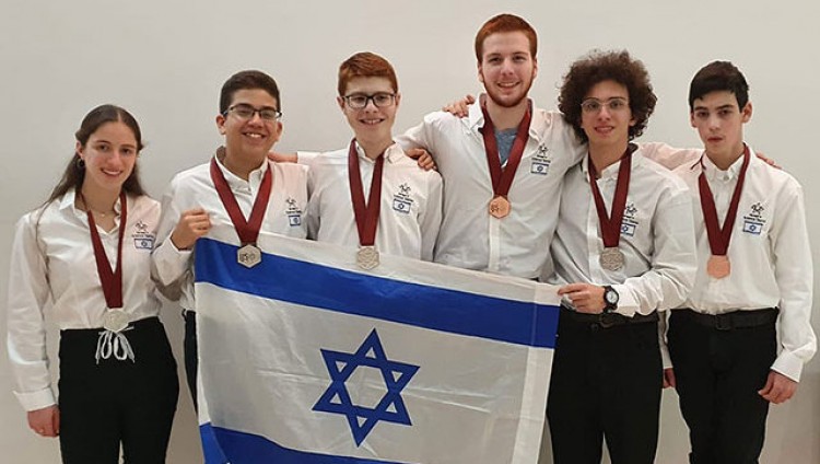 Юношеская сборная Израиля привезла с Международной юниорской научной олимпиады 6 медалей