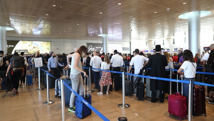 Аэропорт Бен-Гуриона переводит регистрацию багажа на цифровое самообслуживание
