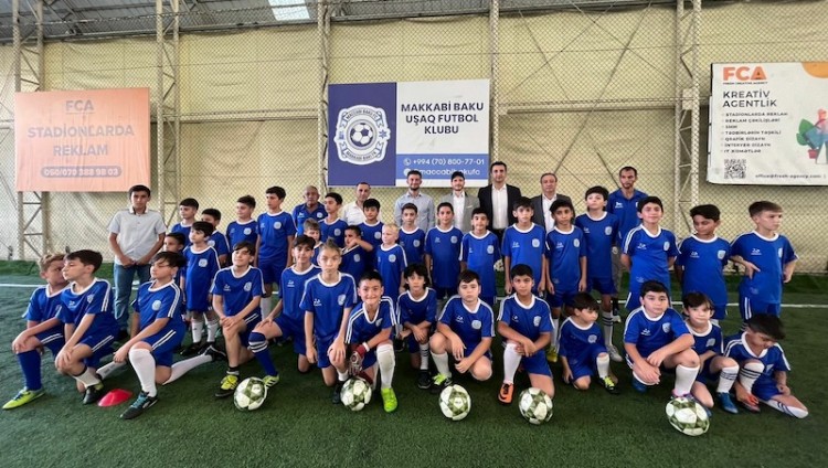 Израильский посол в Азербайджане посетил детский футбольный клуб «Маккаби Баку»