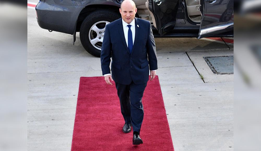 Премьер-министр Израиля прибыл в Абу-Даби с первым официальным визитом