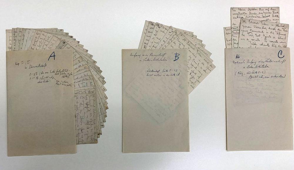 Национальная библиотека Израиля оцифровала письма и рукописи Франца Кафки