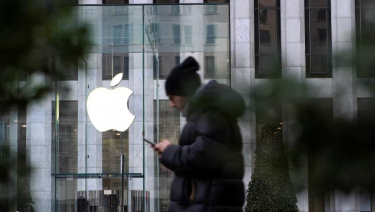 Московский суд оштрафовал Apple на 800 тыс. рублей за отказ удалить из iBooks «Майн Кампф» Гитлера