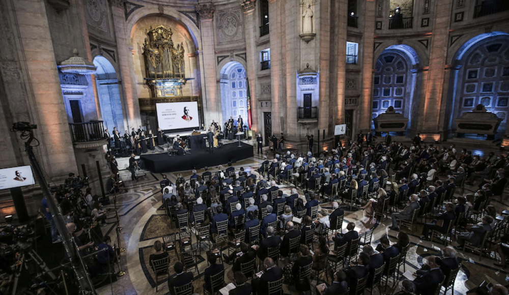 Португалия удостоила высшей чести Праведника мира Аристидеша де Соузу Мендеша