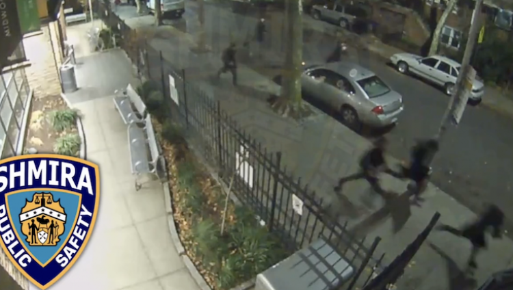Подростки с электрошокером напали на группу еврейских школьников в Бруклине
