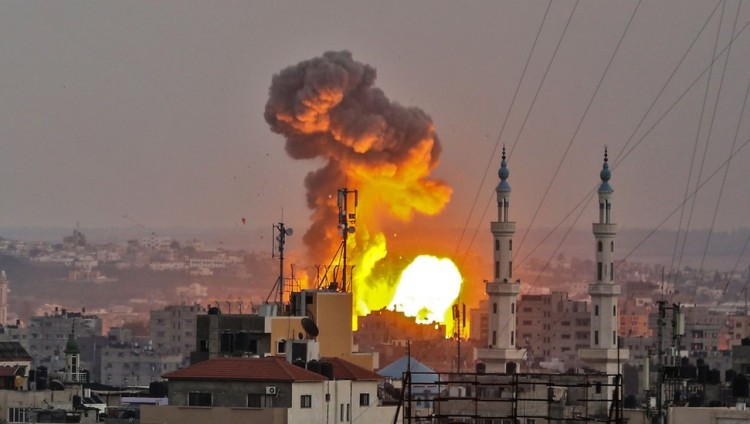 Операция «Рассвет»: Израиль нанес удары по сектору Газа и объявил режим ЧП
