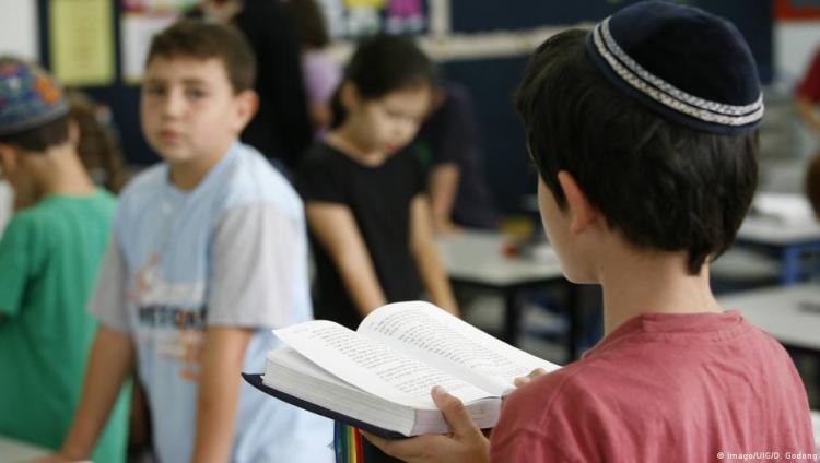 В школах Мальмё распространяется антисемитизм