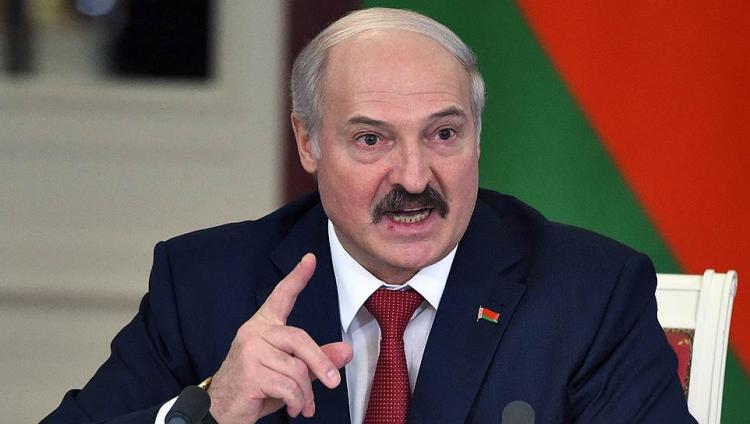 Лукашенко: «евреи смогли доказать Холокост, теперь в них даже пальцем боятся показать»
