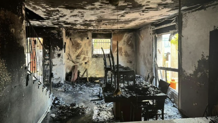 В результате пожара в Самарии пострадало 19 человек, женщина погибла, спасая детей