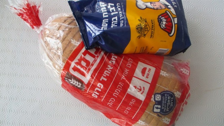 Премьер-министр Израиля призывает заморозить рост цен на хлеб
