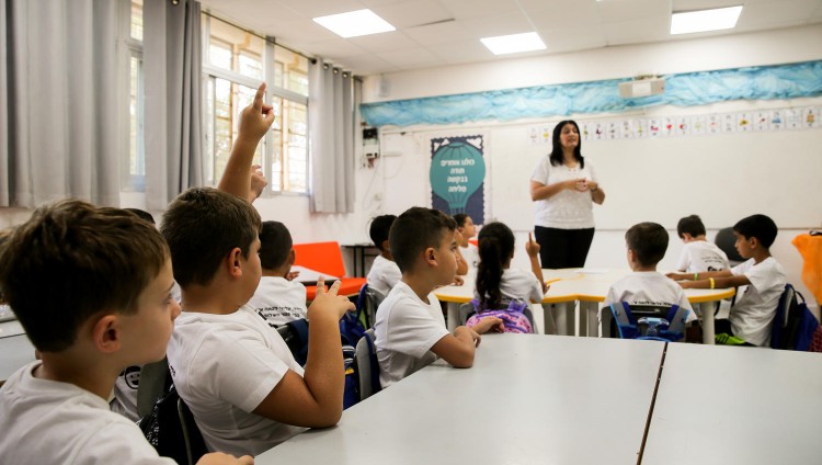 Рекорд: с 1 сентября пойдут в школу 14 600 детей, которые приехали в Израиль в 2022 году