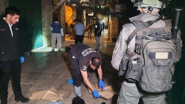Теракт в Иерусалиме: араб напал на полицейских и был застрелен раввином